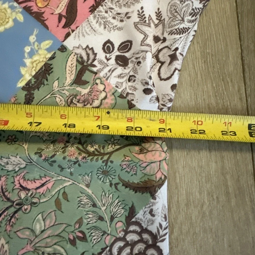 Cupcakes And Cashmere Floral Patch Work Rayon S/S Top Shirt Colorful Tropical Sm - Picture 6 of 7